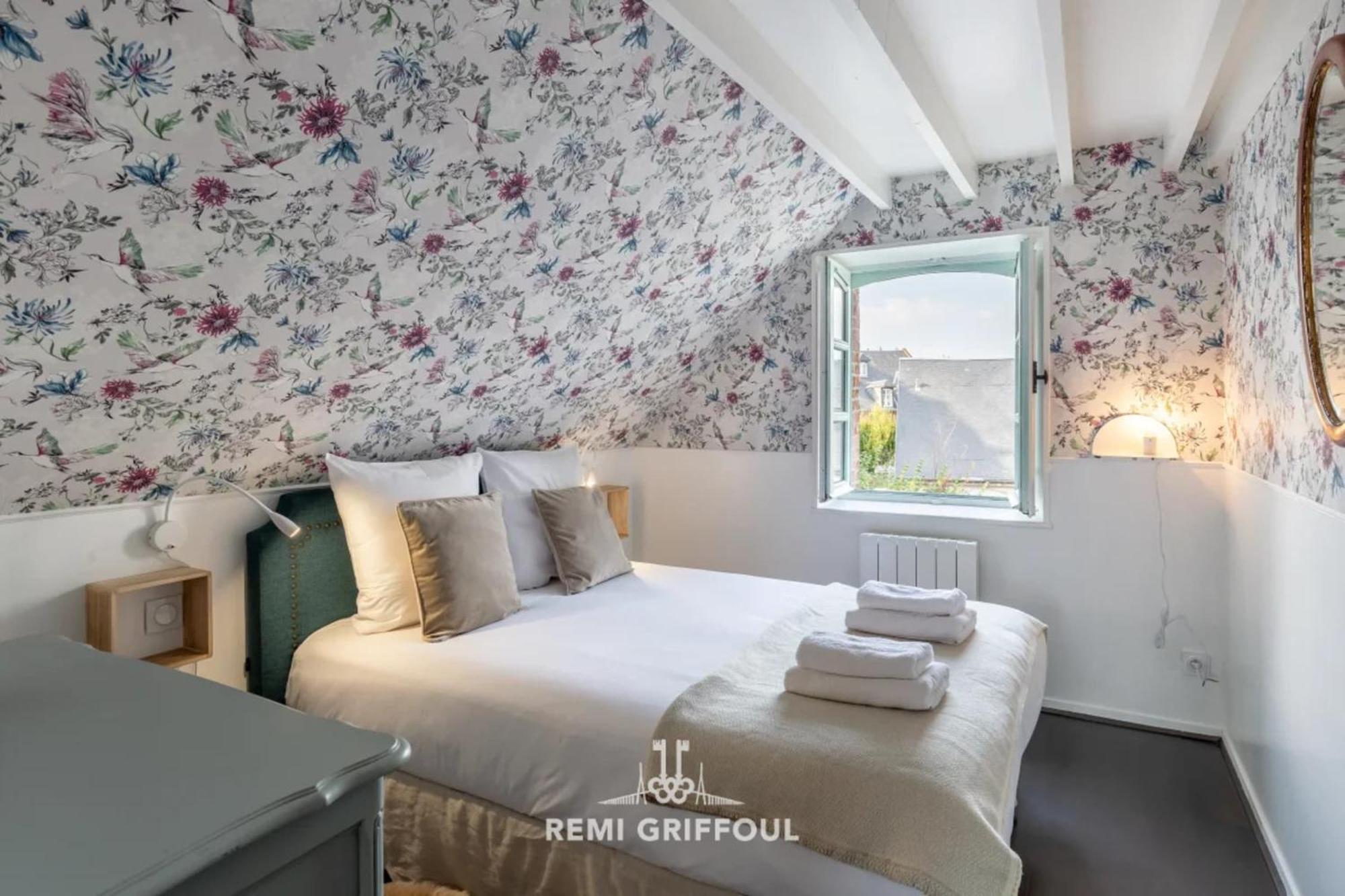 Le Phare Bleu Center & Beach 2 To 4 Guests 옹플뢰르 외부 사진